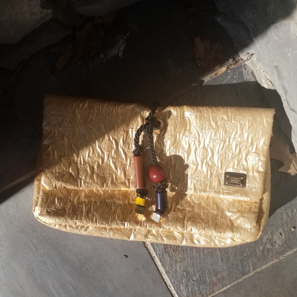 Sale ❤Louis Vuitton Clutch❤ - Picture 7 of 11